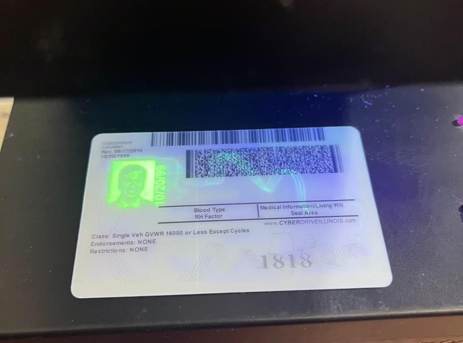 Buy Scannable Illinois Fake ID - Hot Fake IDs Online