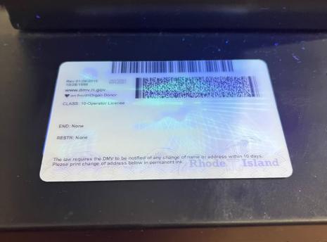 rhode-island-fake-id-back-uv